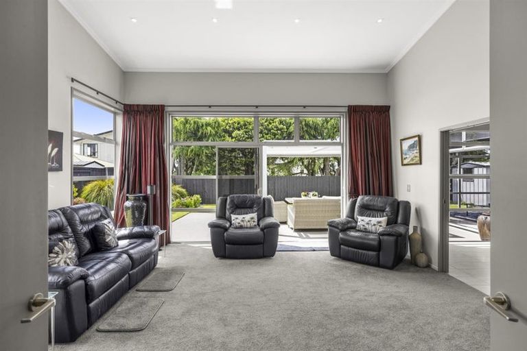 Photo of property in 41 Pompano Key, Papamoa Beach, Papamoa, 3118