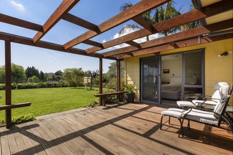 Photo of property in 35 Edgewater Grove, Whakatane, 3120