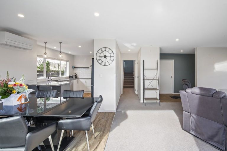 Photo of property in 3 Danden Way, Pukekohe, 2120