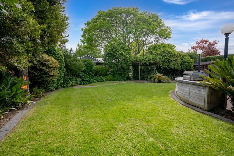 Photo of property in 12 Tamihana Avenue, Fairfield, Hamilton, 3214