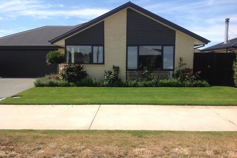 Photo of property in 14 Ridgeway Avenue, Rolleston, 7615