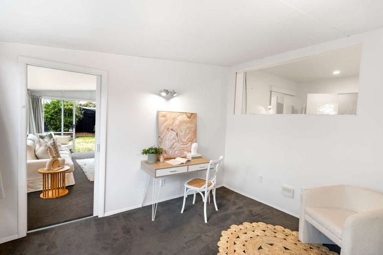 Photo of property in 16 Cottonwood Street, Parklands, Christchurch, 8083