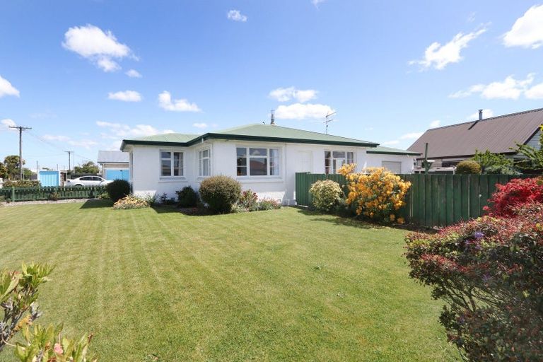 Photo of property in 146 Mcmurdo Street, Tinwald, Ashburton, 7700