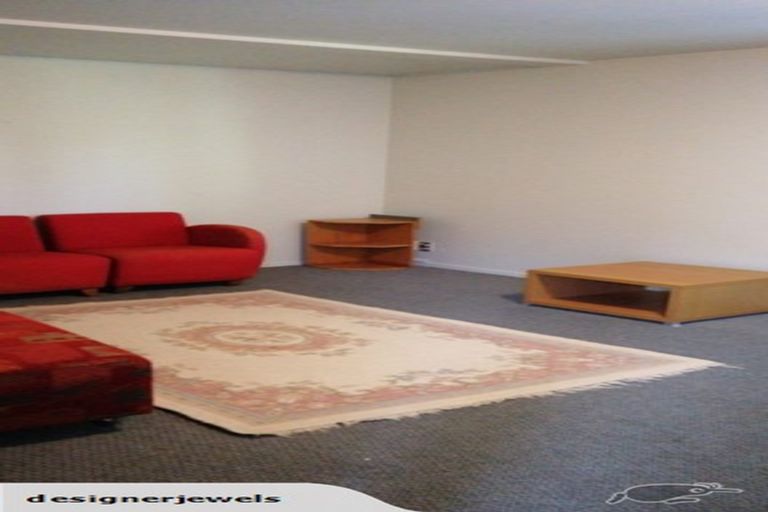 Photo of property in 130 West Hoe Heights, Orewa, 0931