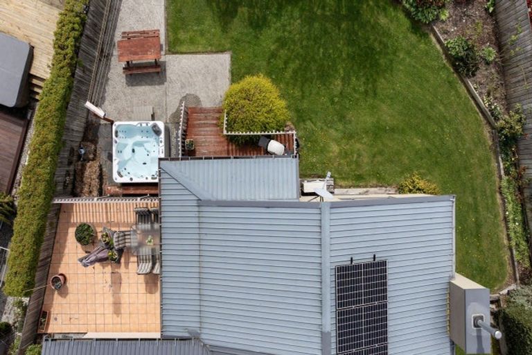 Photo of property in 19 Bracken Street, Arrowtown, 9302