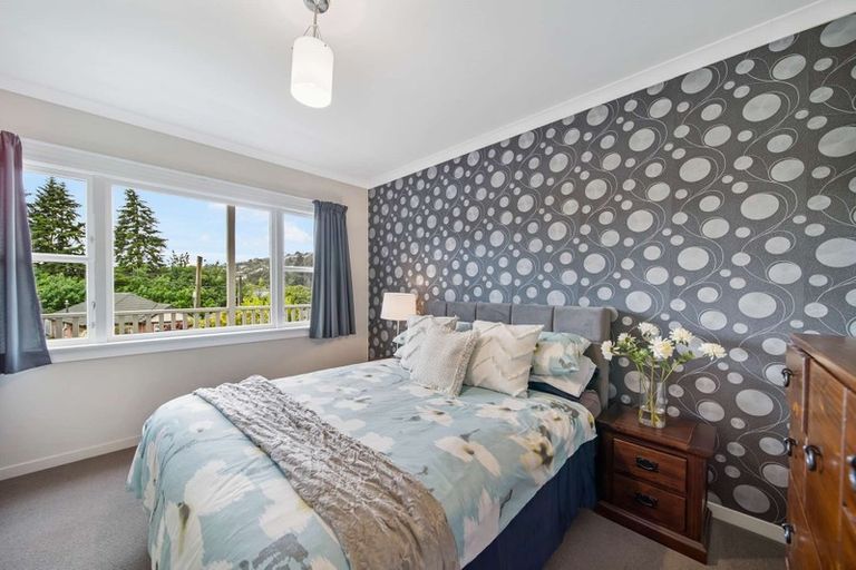 Photo of property in 21 Glenross Street, Glenross, Dunedin, 9011
