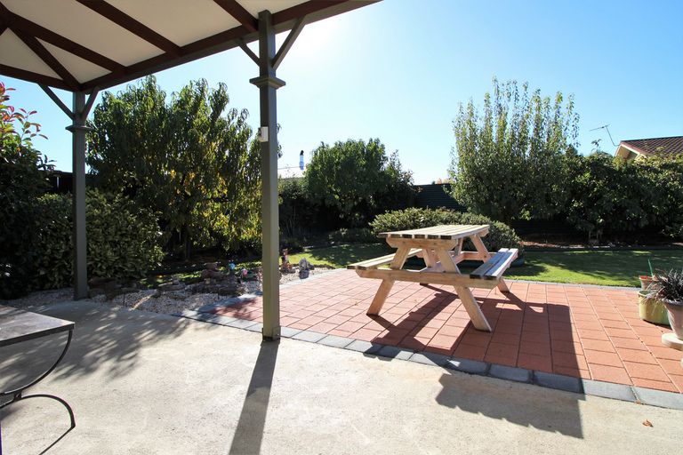 Photo of property in 2 Cherry Grove, Alexandra, 9320