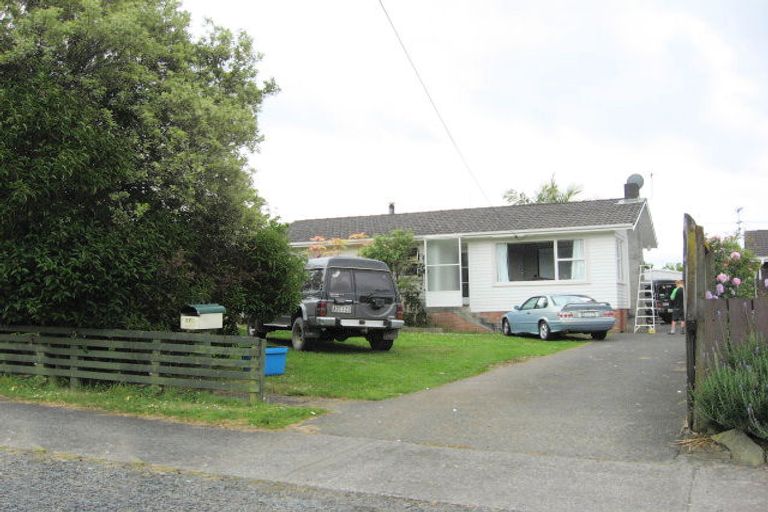 Photo of property in 370 Main Road, Huapai, Kumeu, 0810