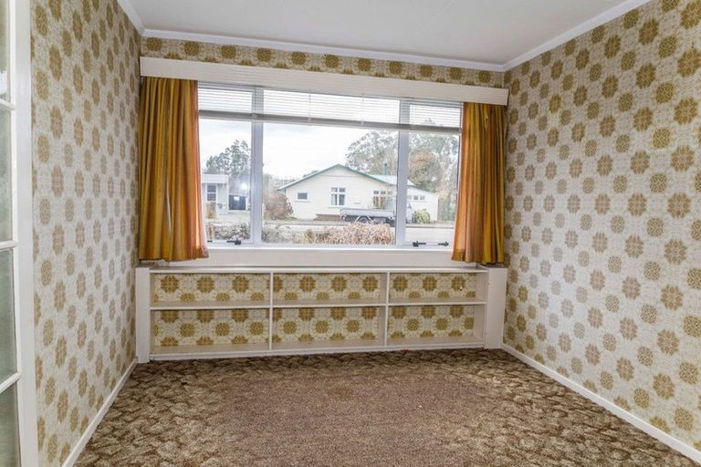 Photo of property in 3 Hospital Street, Dannevirke, 4930