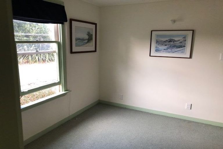 Photo of property in 10 Helvellyn Street, Woodside, Outram, 9073