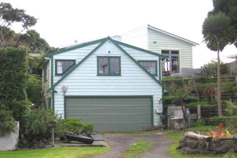 Photo of property in 87 Victory Road, Laingholm, Auckland, 0604