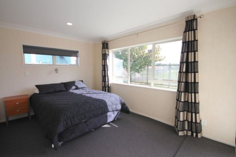 Photo of property in 17 Centreway, Pauanui, Hikuai, 3579