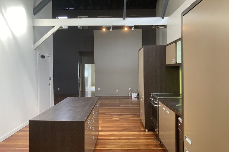 Photo of property in 7/2 King Street, Mount Cook, Wellington, 6021