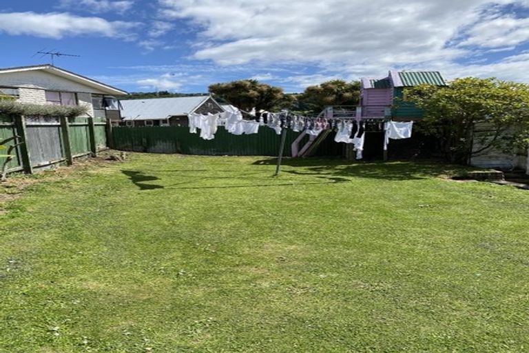Photo of property in 20 Pencarrow Street, Caversham, Dunedin, 9012