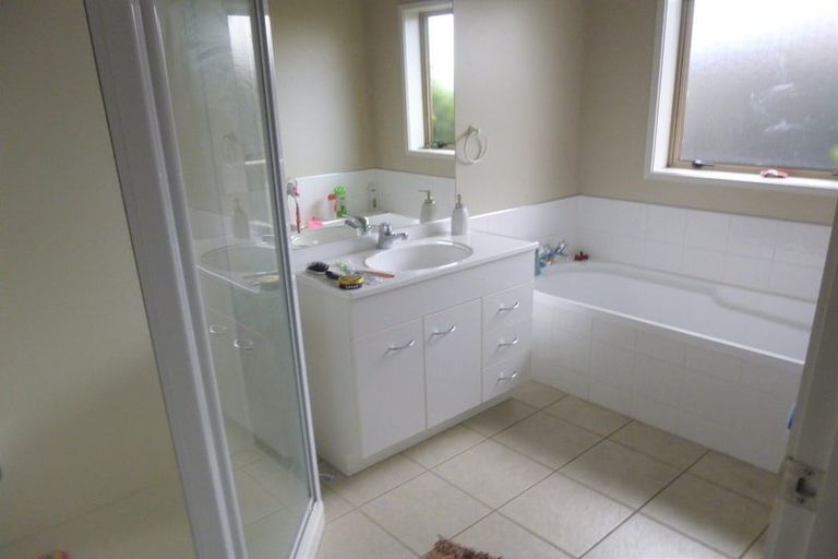 Photo of property in 111 Wentworth Drive, Rototuna North, Hamilton, 3210