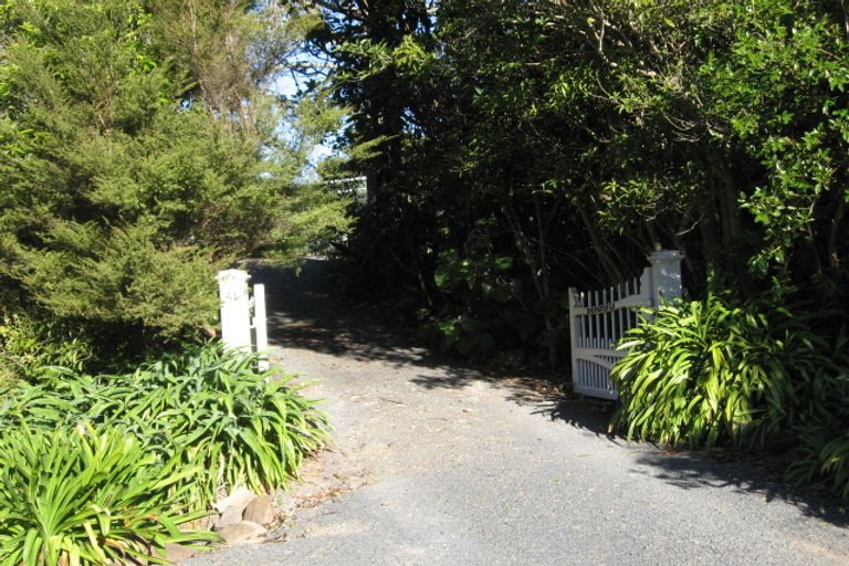 Photo of property in 21 Kemp Road, Kerikeri, 0230