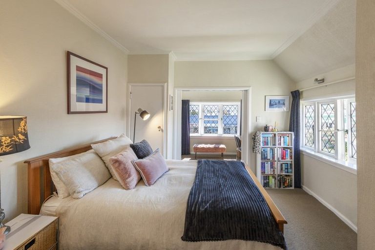 Photo of property in 273 Karori Road, Karori, Wellington, 6012