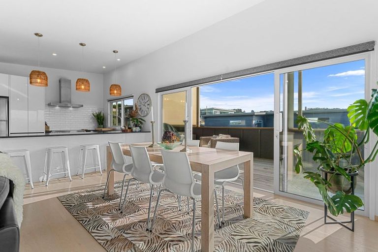 Photo of property in 7 Takahe Place, Mangawhai, 0505