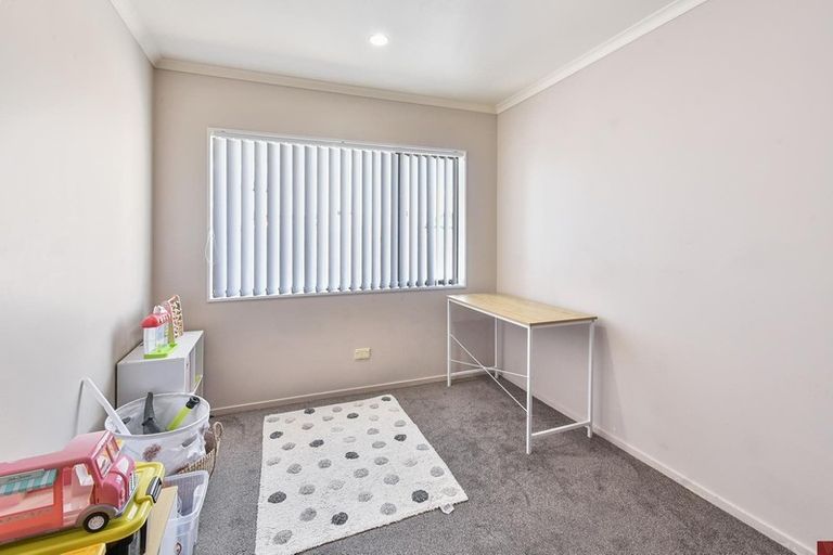 Photo of property in 8 Peachwood Place, Favona, Auckland, 2024