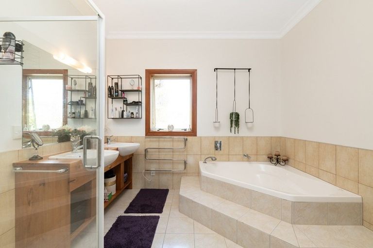 Photo of property in 11f Adrine Lane, Ohauiti, Tauranga, 3173