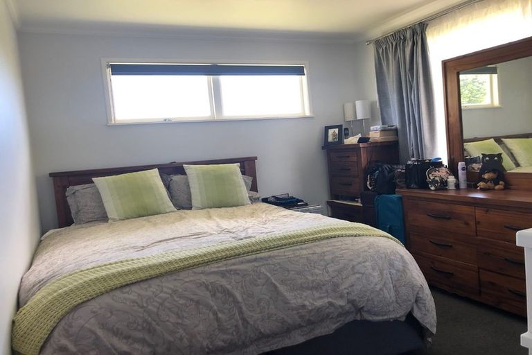 Photo of property in 27 Alma Crescent, Papakura, 2110