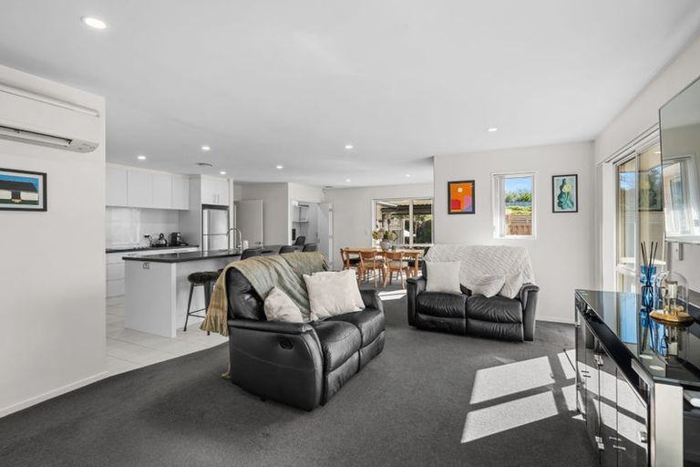 Photo of property in 1 Eliza Place, Aidanfield, Christchurch, 8025