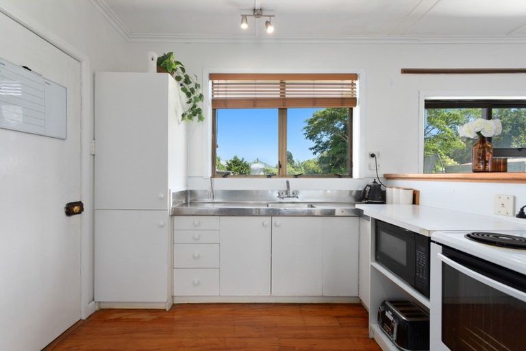 Photo of property in 1 Mckenzie Street, Taneatua, 3123