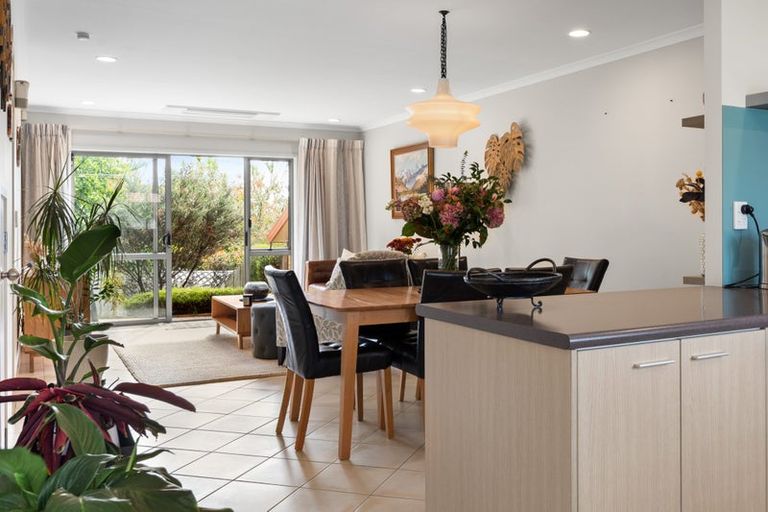 Photo of property in 7/55 Verbena Road, Birkdale, Auckland, 0626