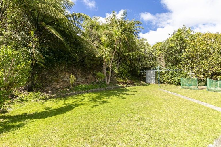 Photo of property in 34 Montgomery Avenue, Karori, Wellington, 6012