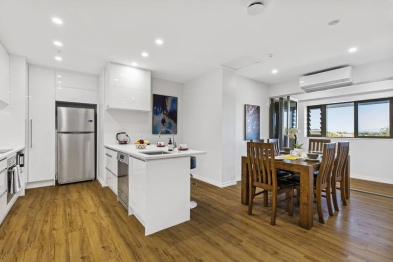 Photo of property in 5/46 Wellington Street, Howick, Auckland, 2014