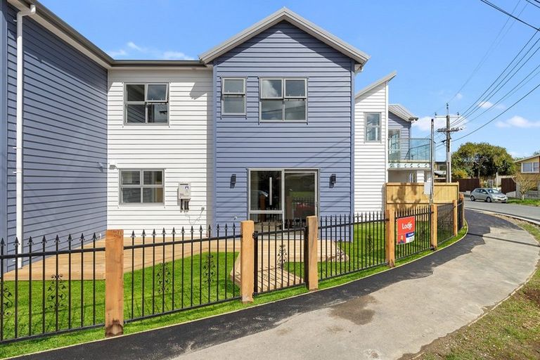 Photo of property in Valencia Court, 5/29 May Street, Mount Maunganui, 3116