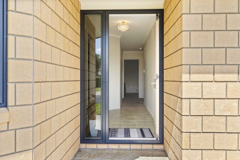 Photo of property in 22a Madison Street, Cambridge, 3434