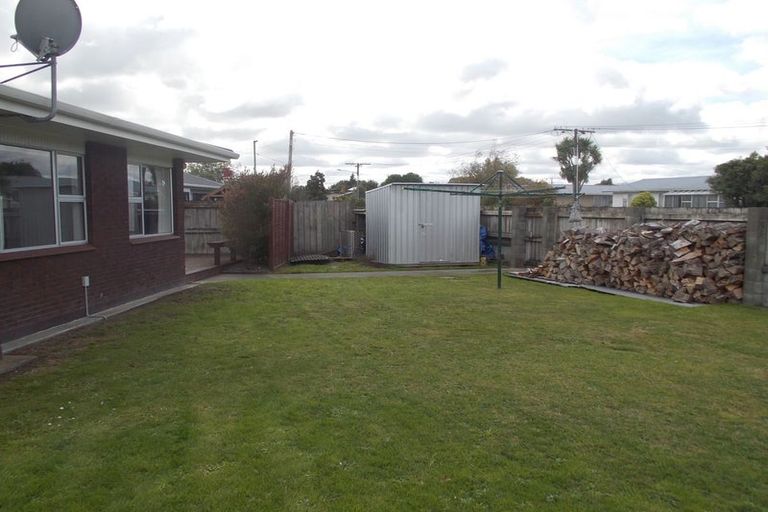 Photo of property in 1 Ouse Street, Rongotea, 4476