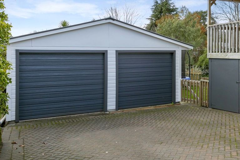 Photo of property in 62 Matuku Street, Two Mile Bay, Taupo, 3330