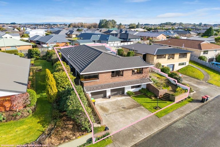 Photo of property in 4 Orkney Street, Waikiwi, Invercargill, 9810