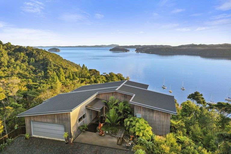 Photo of property in 12e Broadview Road, Opua, 0200