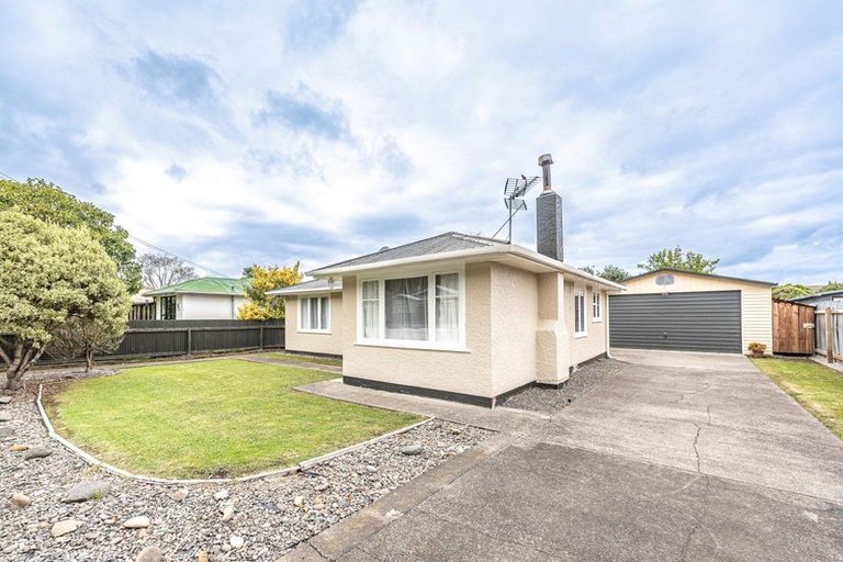 Photo of property in 27 Paterson Street, Aramoho, Whanganui, 4500