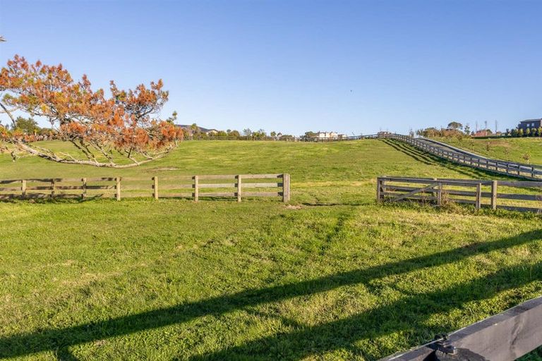 Photo of property in 20a Diamond Lane, Riverhead, 0793