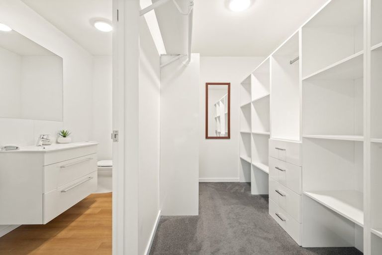 Photo of property in 1a Portland Place, Shiel Hill, Dunedin, 9013