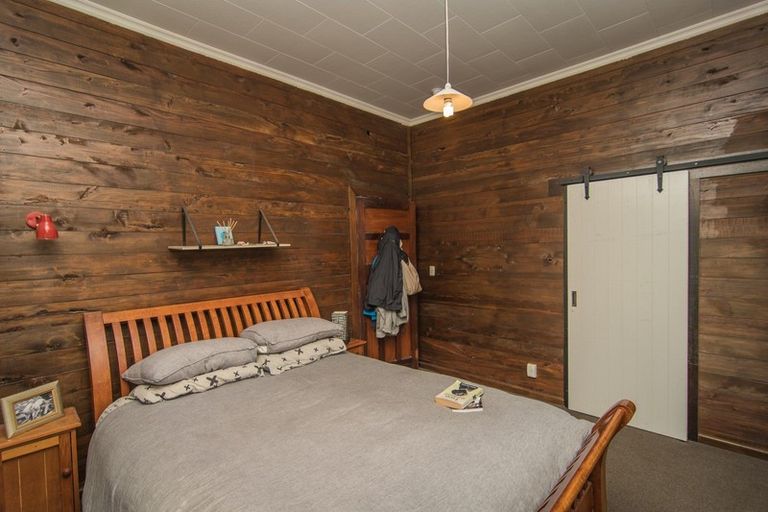 Photo of property in 381 Pareora River Road, Saint Andrews, Timaru, 7972