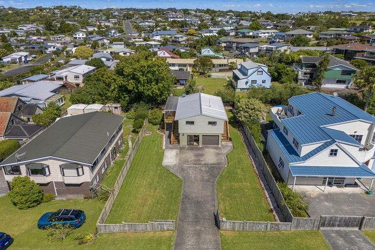 Photo of property in 22 Snells Beach Road, Snells Beach, 0920
