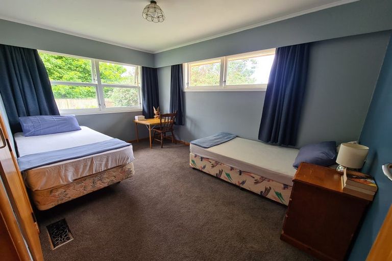Photo of property in 1/40 Hillcrest Avenue, Hillcrest, Auckland, 0627