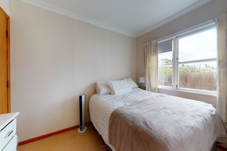 Photo of property in 5 Mersey Street, Levin, 5510