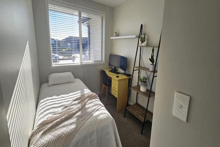 Photo of property in 73 Benmore Crescent, Pyes Pa, Tauranga, 3112