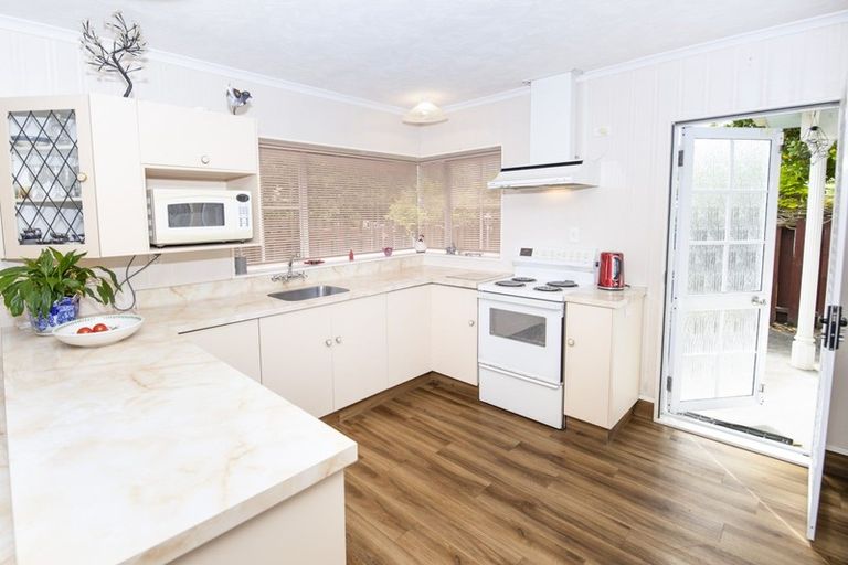 Photo of property in 37a Charles Street, Westshore, Napier, 4110