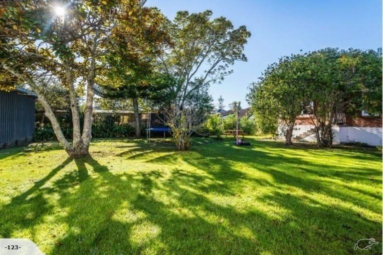 Photo of property in 4/49 Corunna Road, Milford, Auckland, 0620