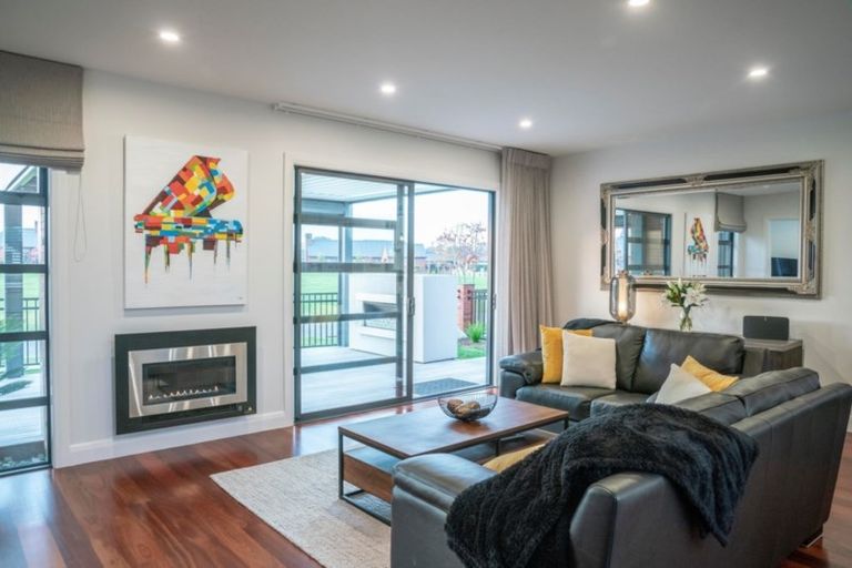 Photo of property in 5 Garland Lane, Leamington, Cambridge, 3432