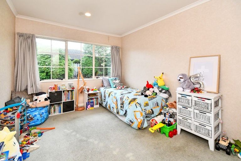 Photo of property in 13 Moss Crescent, Takanini, 2112