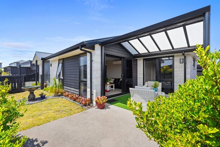 Photo of property in 86 Franks Way, Papamoa Beach, Papamoa, 3118