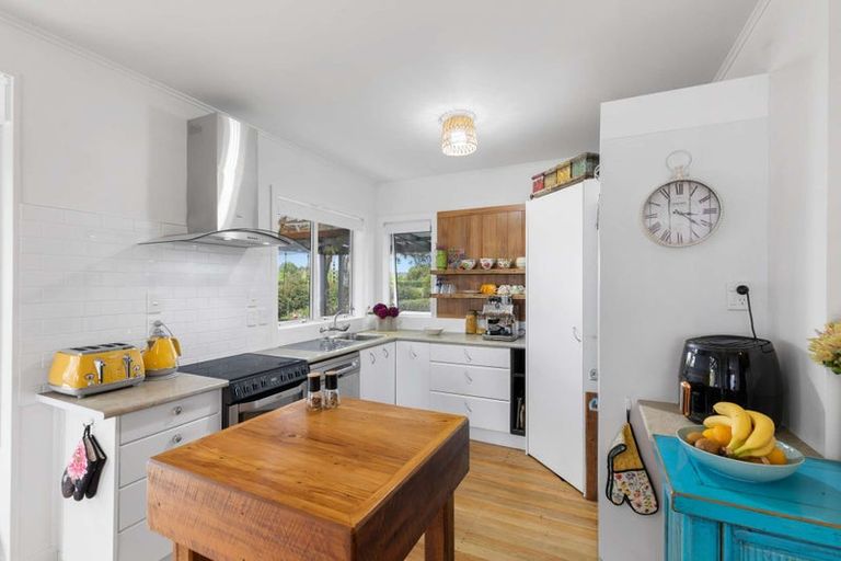 Photo of property in 13 Discombe Road, Tamahere, Hamilton, 3283